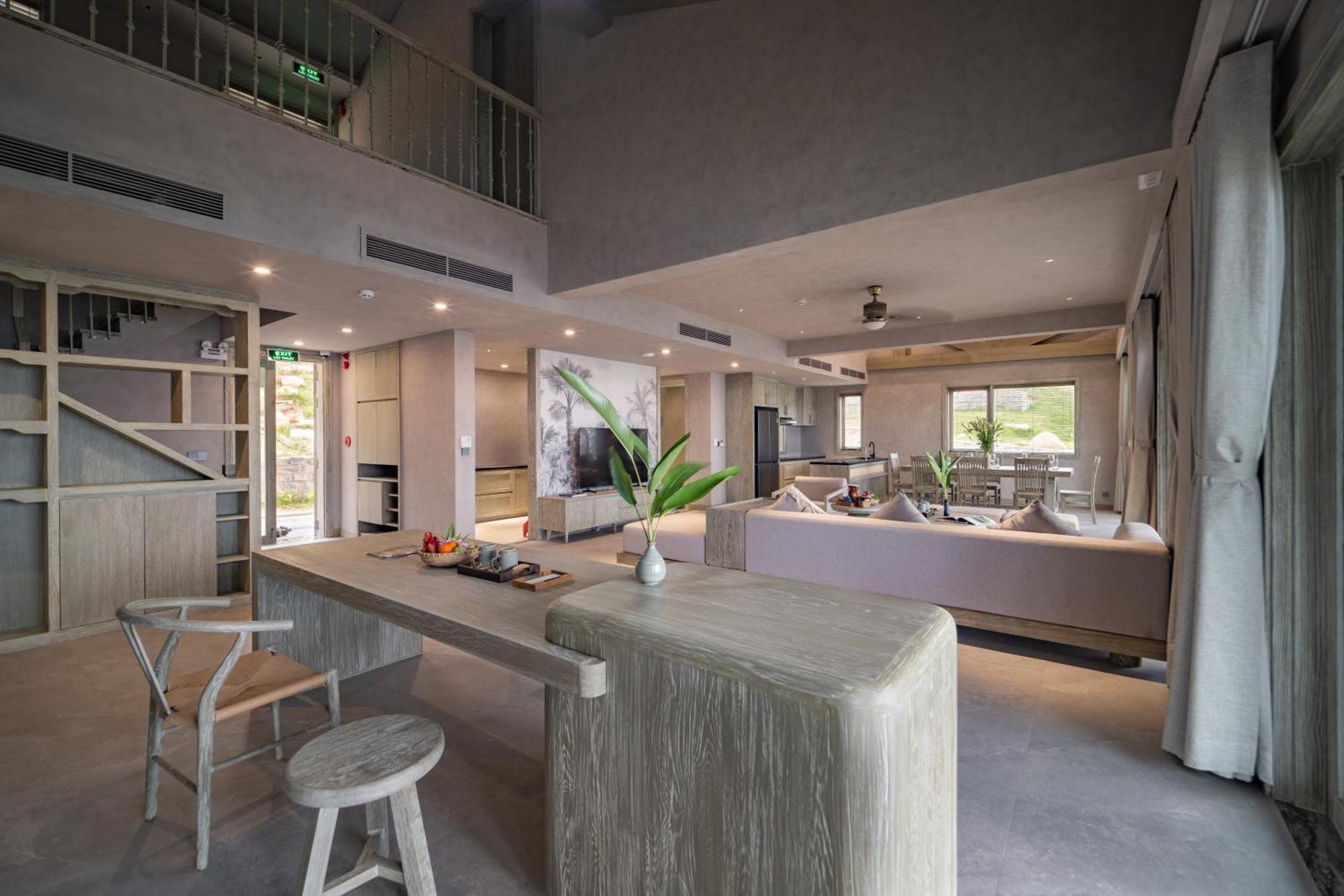 Crown Retreat Quy Nhon Resort Bagian luar foto